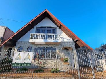 Sobrado de 373m² à Venda, 3 quartos - Ponta Grossa - Ref. 460901-4