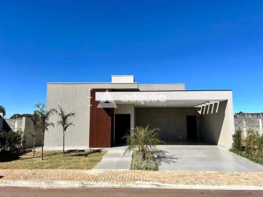 Casa de 305m² à Venda, 3 quartos - Ponta Grossa - Ref. 520232-4