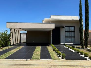 Casa em Condomínio com 3 quartos à Venda - Ponta Grossa - Ref. 528624-4