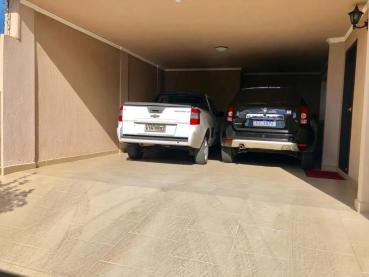 Casa de 300m² à Venda, 4 quartos - Ponta Grossa - Ref. 467128-4