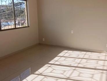 Sala Comercial de 600m² para Alugar - Ponta Grossa - Ref. 477364-5