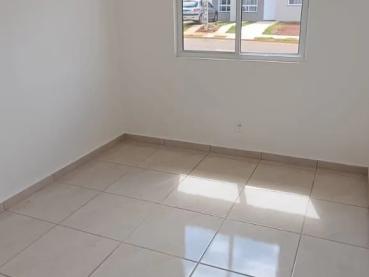 Casa com 2 quartos para Alugar - Ponta Grossa - Ref. 520131-5