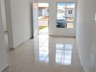 Casa com 2 quartos para Alugar - Ponta Grossa - Ref. 520131-5