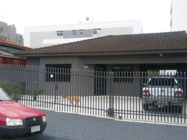 Casa de 200m² à Venda, 4 quartos - Ponta Grossa - Ref. 520155-4