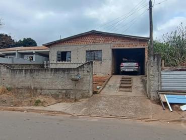 Casa de 130m² à Venda, 4 quartos - Ponta Grossa - Ref. 522592-4