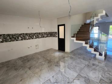 Sobrado de 151m² à Venda, 3 quartos - Ponta Grossa - Ref. 529136-4