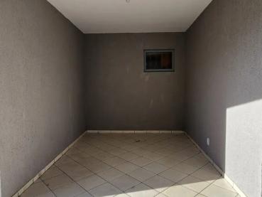 Sobrado de 88m² para Alugar, 3 quartos - Ponta Grossa - Ref. 531974-5
