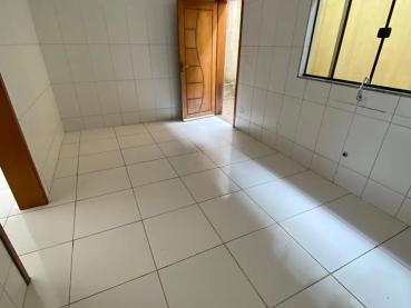 Sobrado de 140m² para Alugar, 3 quartos - Ponta Grossa - Ref. 534768-5
