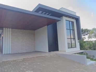 Casa em Condomínio de 186m² à Venda, 3 quartos - Ponta Grossa - Ref. 541983-4