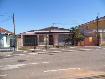 Casa com 3 quartos para Alugar - Ponta Grossa - Ref. 546929-5