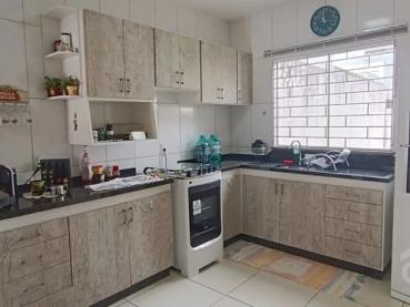 Sobrado de 90m² à Venda, 3 quartos - Ponta Grossa - Ref. 549802-4
