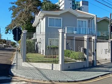 Sobrado de 150m² à Venda, 3 quartos - Ponta Grossa - Ref. 550456-4