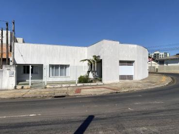 Casa de 630m² à Venda, 4 quartos - Ponta Grossa - Ref. 513221-4