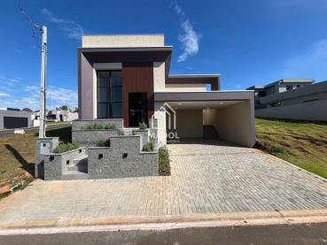 Casa de 200m² à Venda, 3 quartos - Ponta Grossa - Ref. 542470-4